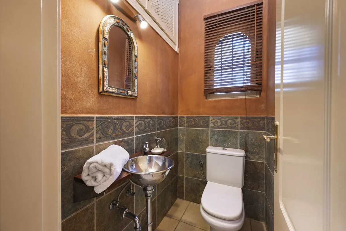 7f434d17-1536-49be-bce9-2bc06a37f6f0