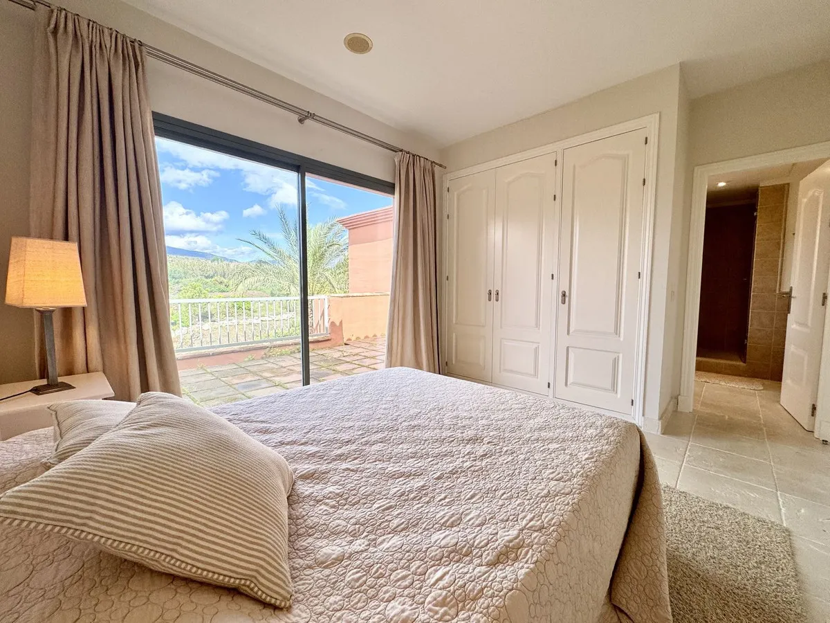 b4d22ee9-1b29-4e1e-8d05-f478ed6110b5