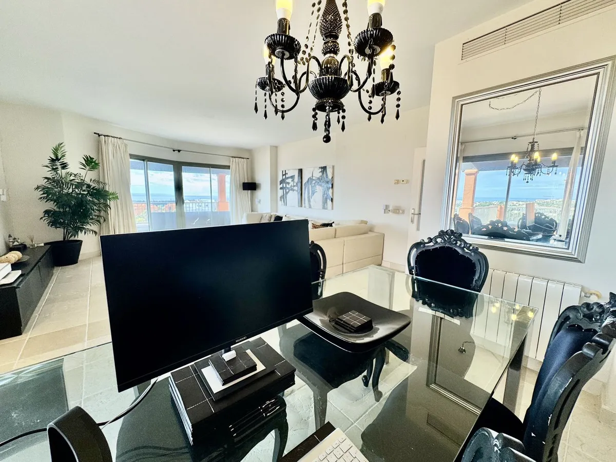 ef536a70-6cc2-4311-9a58-f217c060e31e