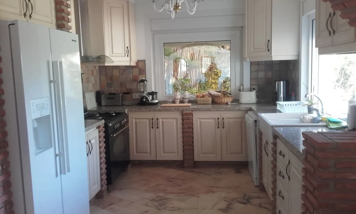 7571d780-5718-4d66-8e35-7c8ccadabd49