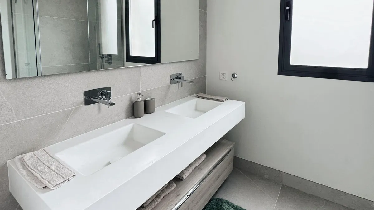 4474ea02-46b5-424d-856c-cc0aa05543d7