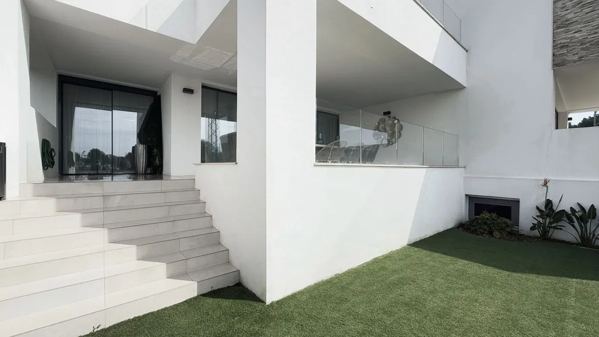 b3903156-6111-4fc7-8b62-8605ca064f97