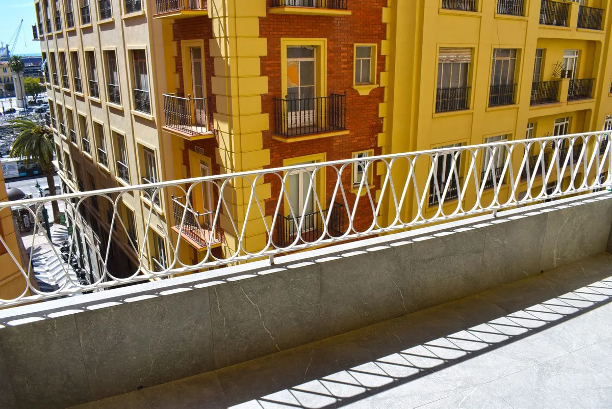 f053e83e-e0fe-4512-81f0-8d031e07e5cb