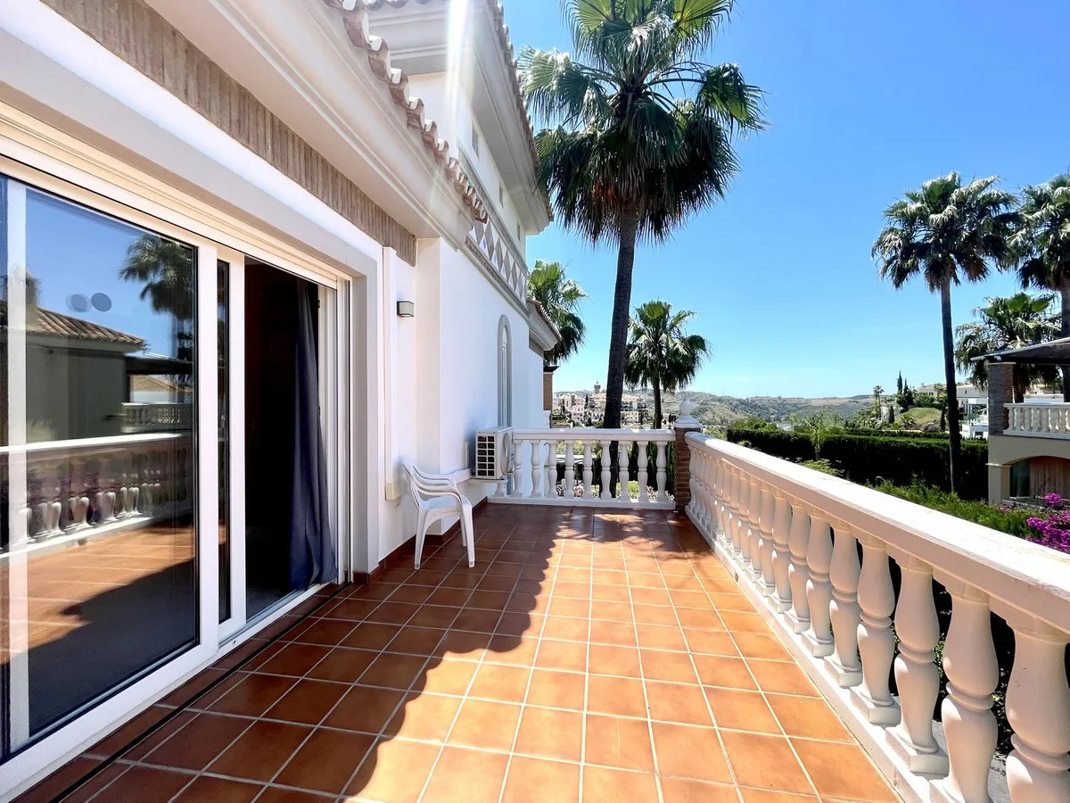 0b2a7499-96d6-488b-8883-e2d8b99325ba