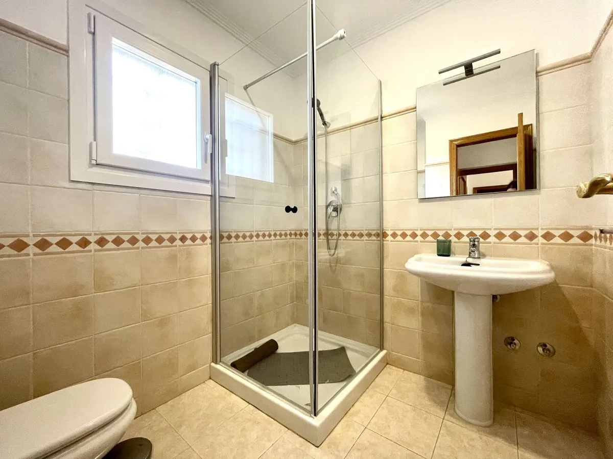 2e832ff3-dd9e-47d8-af53-5431fb24da83