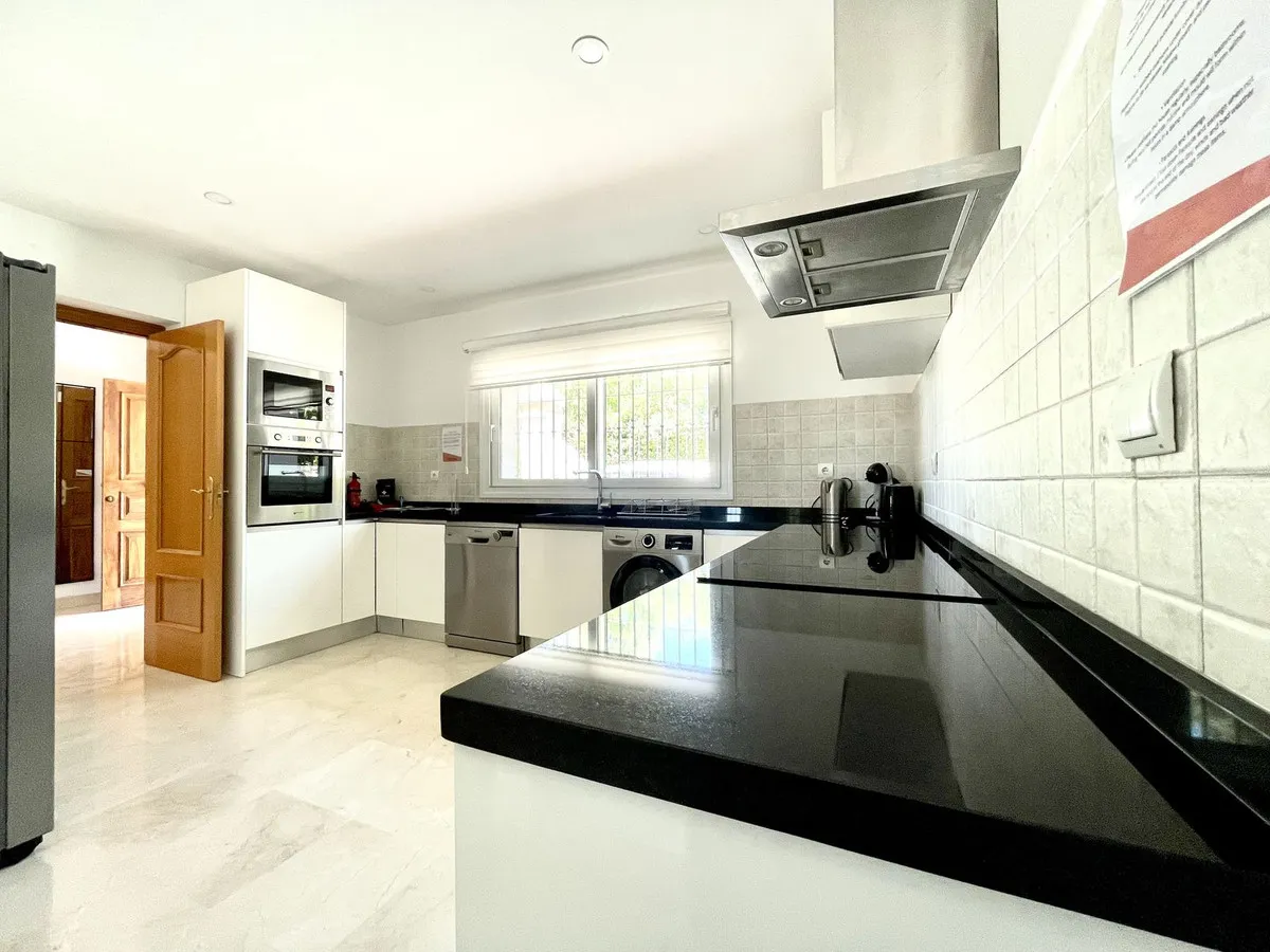 469feeaf-b2f8-48a6-964f-0d6967cac530