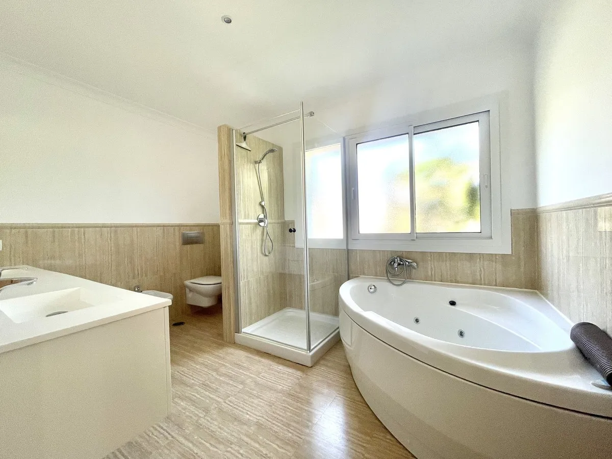 4bca24aa-ab5b-4fb8-b3ae-a4aeb76ac135