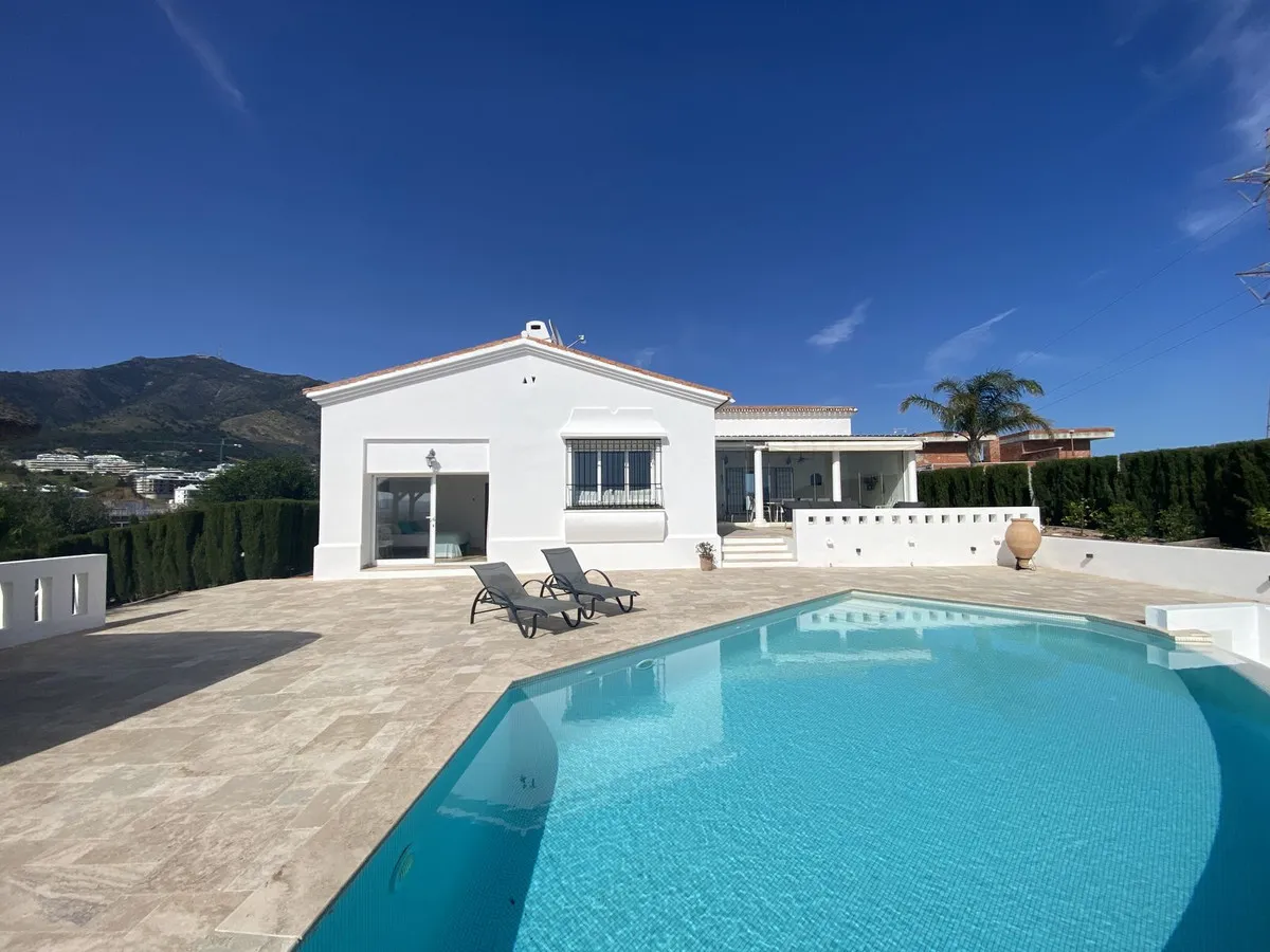 30d8b499-4d94-4c52-a0bd-555c22de9bc8