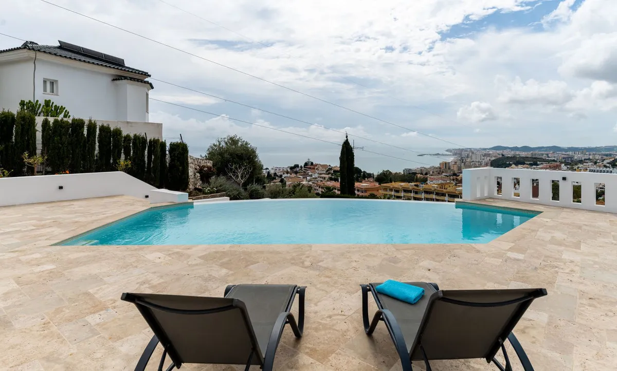 389f148f-45e6-49dc-ad13-cf1f869800a4