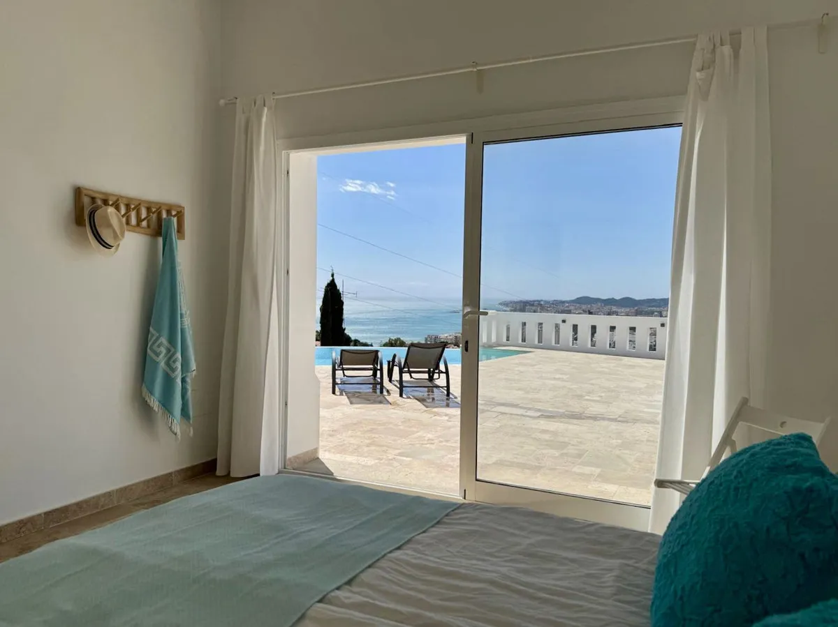 ab6941d1-8fb5-4ac1-9924-f6829b063837