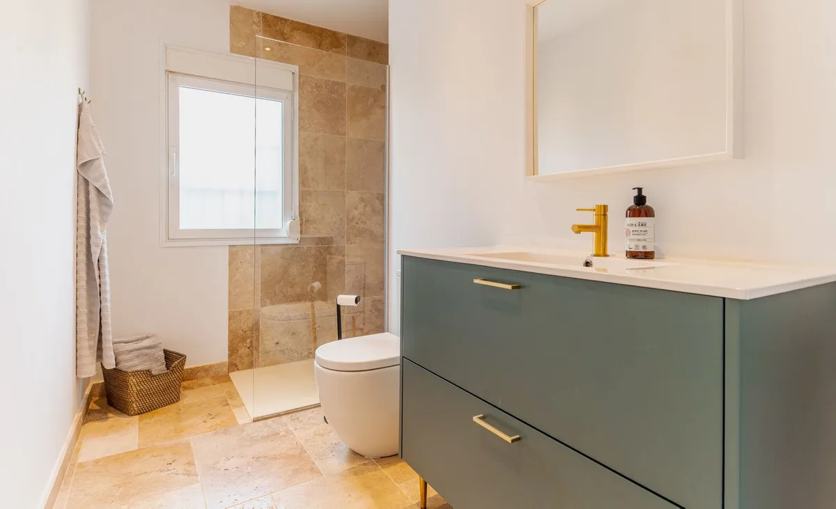 afd2ac82-ef14-47e8-b676-434dbef23bf9