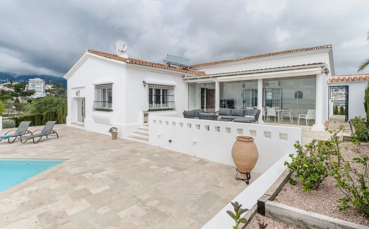 e32e2c5e-d408-4aba-b488-c06cc3a174e8