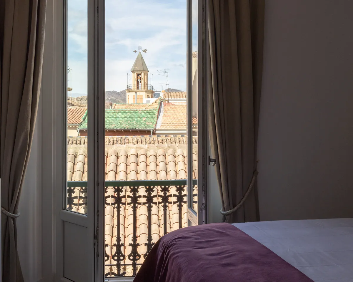 c61a3424-d044-46a8-b3ae-b3ac80118815