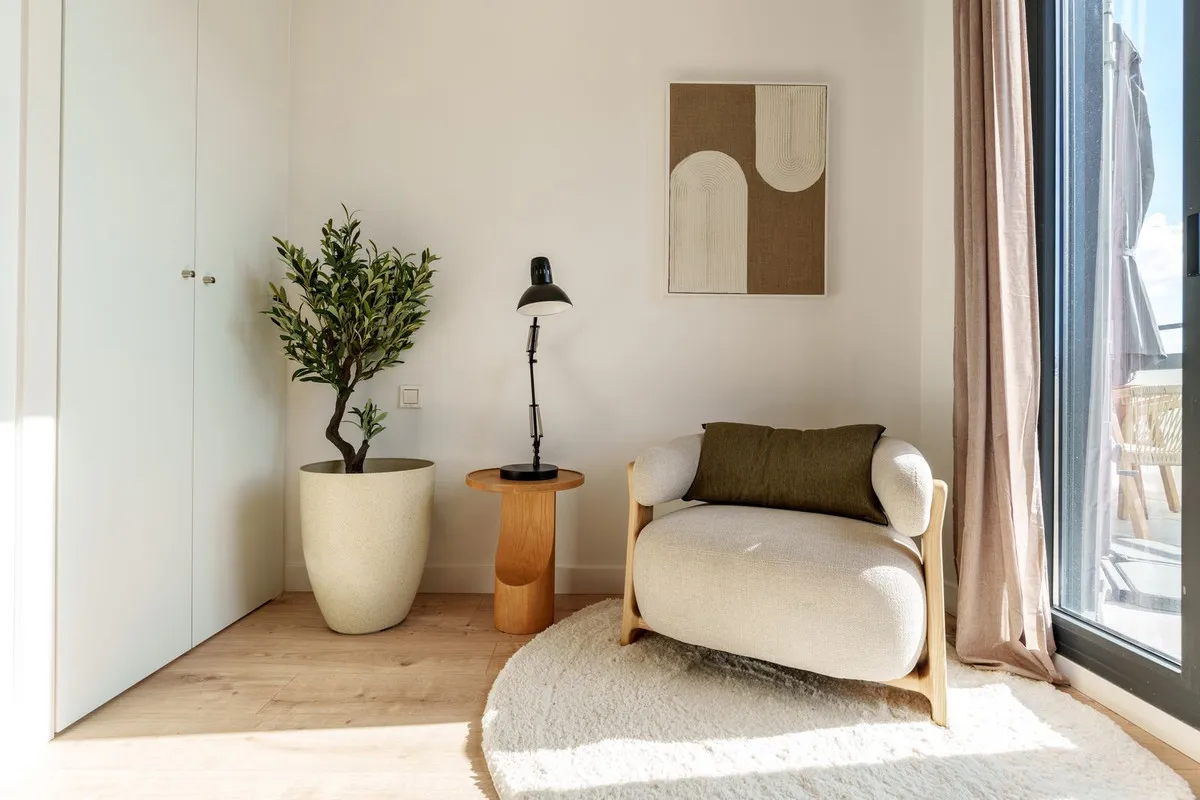 16f23441-0cc0-42c6-b0a6-e5cecbc9d51f