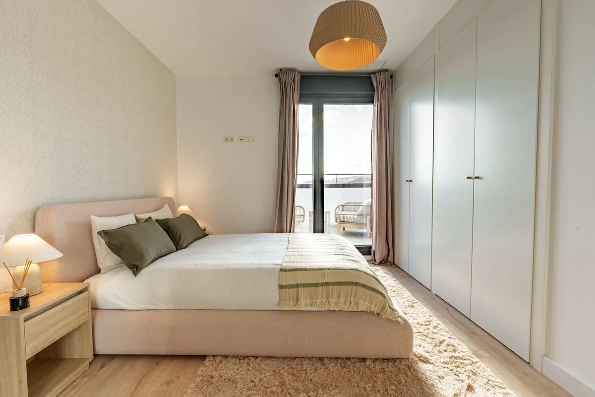 5f10d6a5-0c24-45e8-b157-74c82b4f6e90