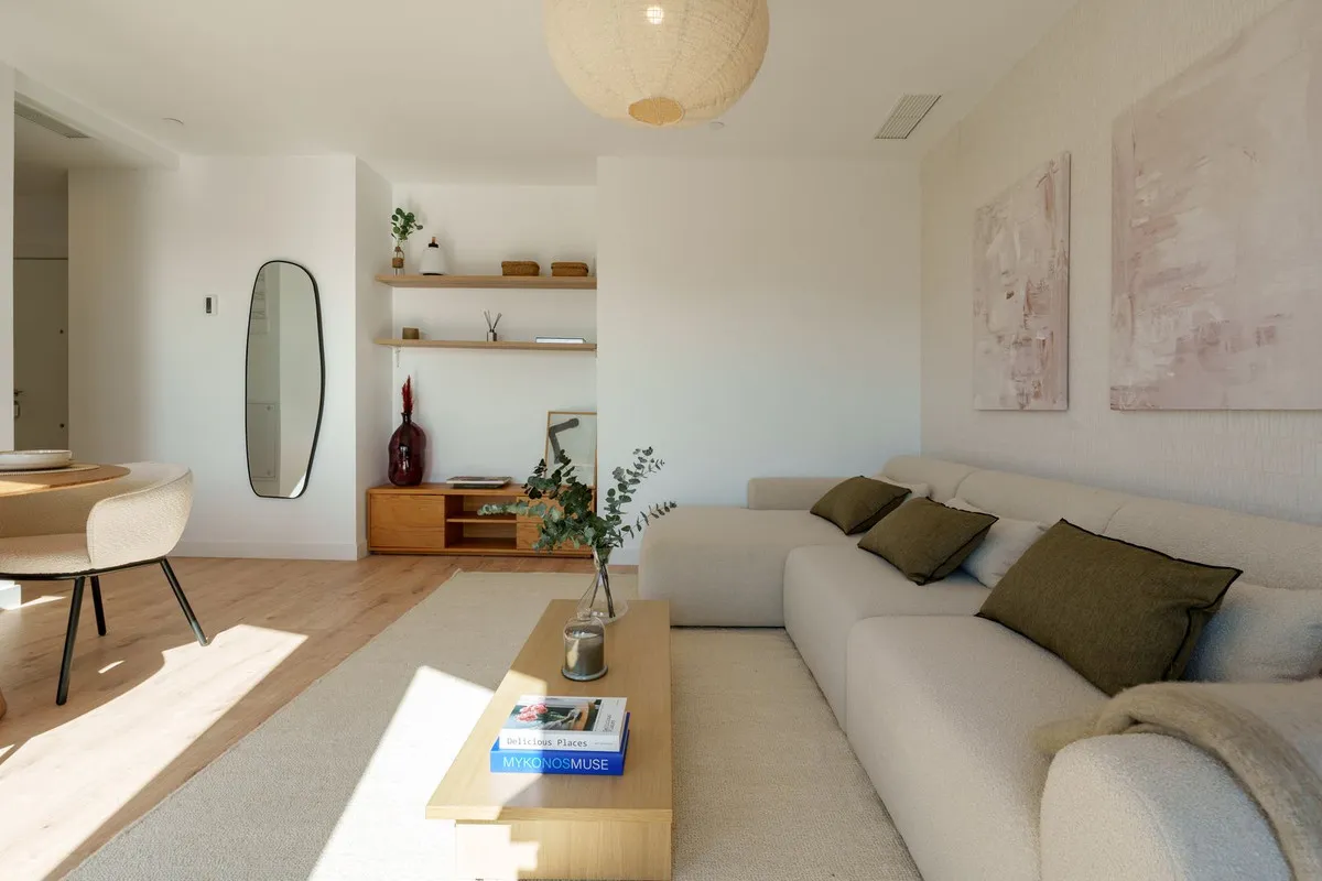 6b77480c-a1bc-487a-a895-6df340bc65f1