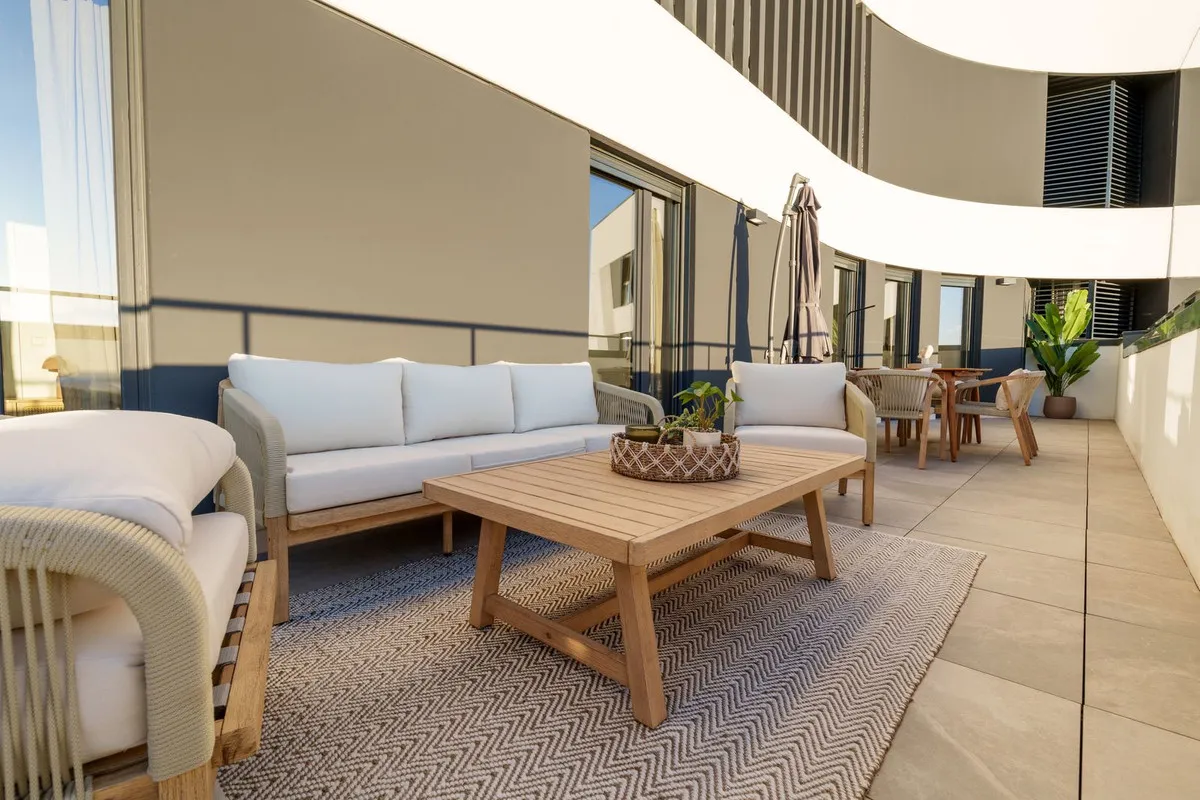 f48b3001-b30b-4462-b800-7aba57d1d92f