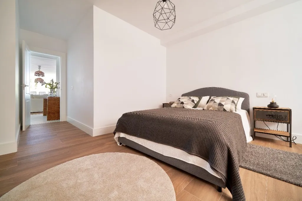 01ac3718-9128-4f01-858d-a5ed27cb800c