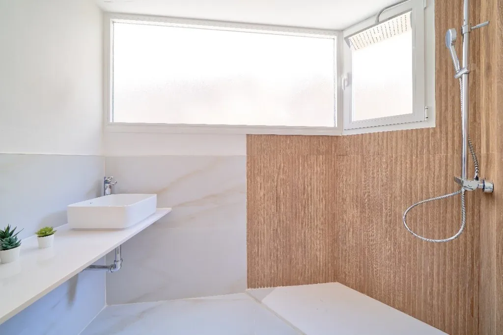 6d38d51e-f693-4e3d-8d59-61942a3ae07d