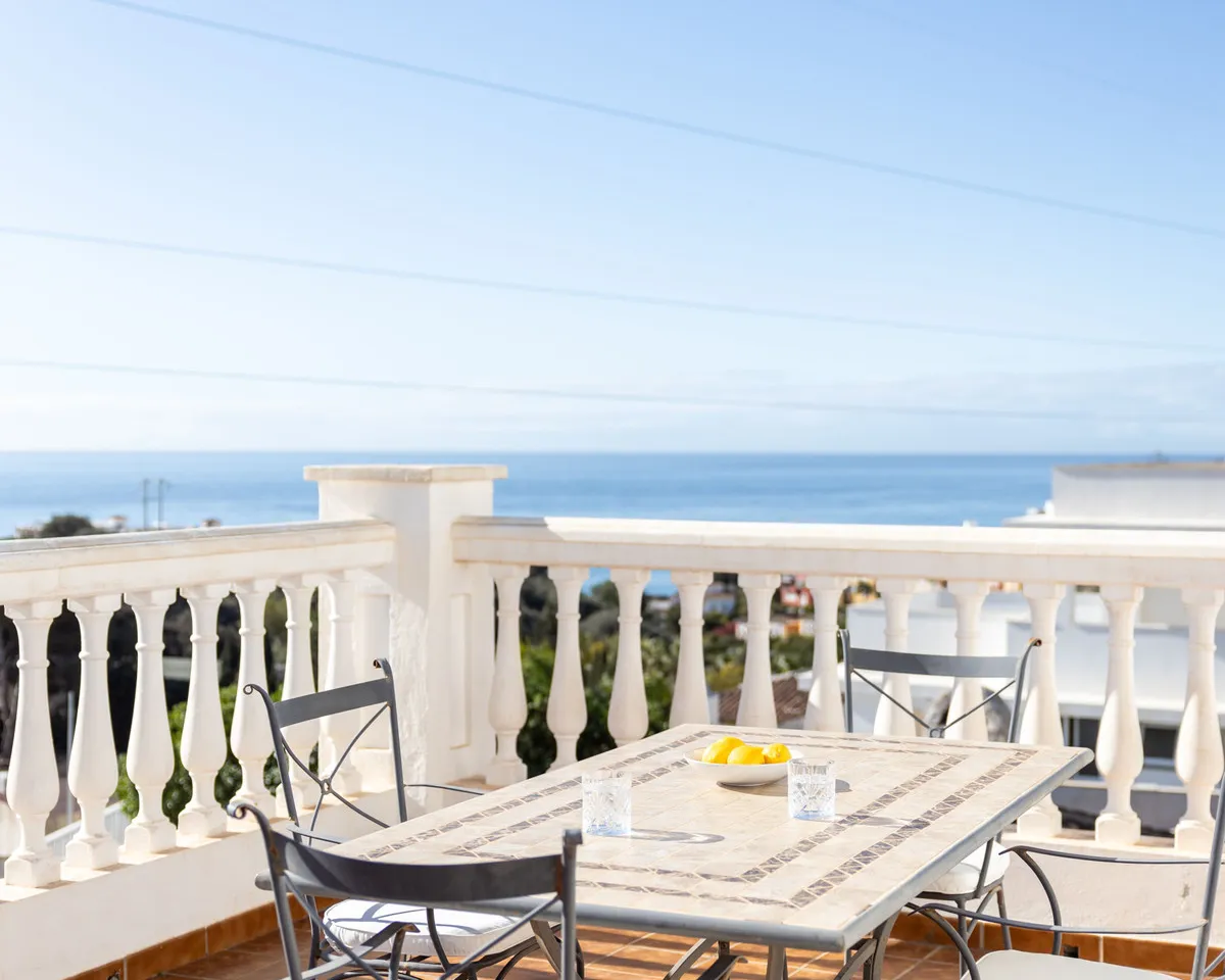 02f96904-4e73-47ce-a7e2-cec16edcc83b