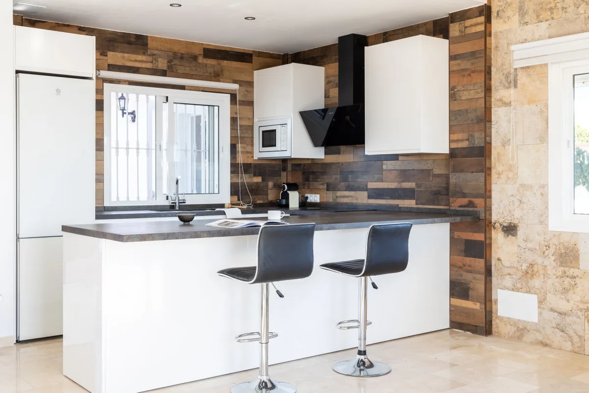 3ddb6961-6b06-4cba-997b-38d6e6dffbff