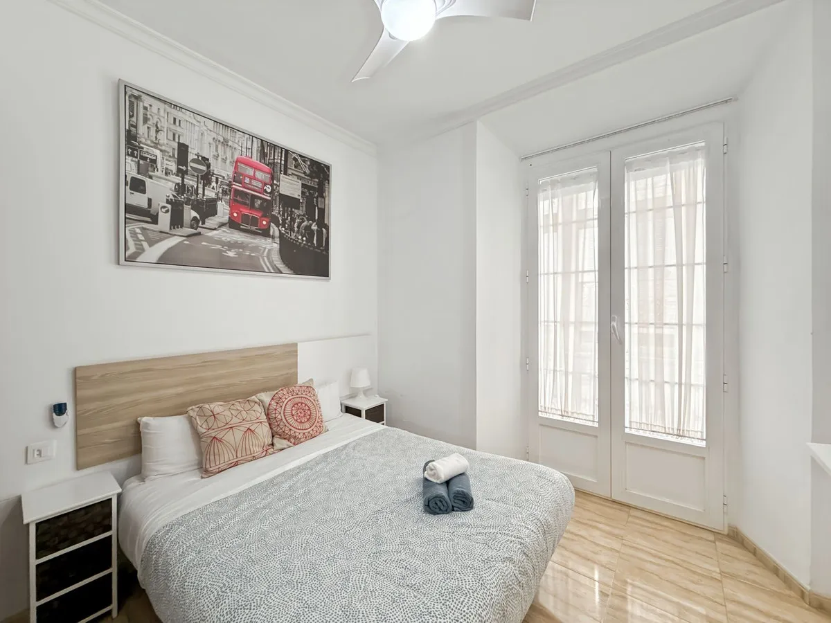 41992192-c0e7-4bf5-bd6b-c6862821f9fa