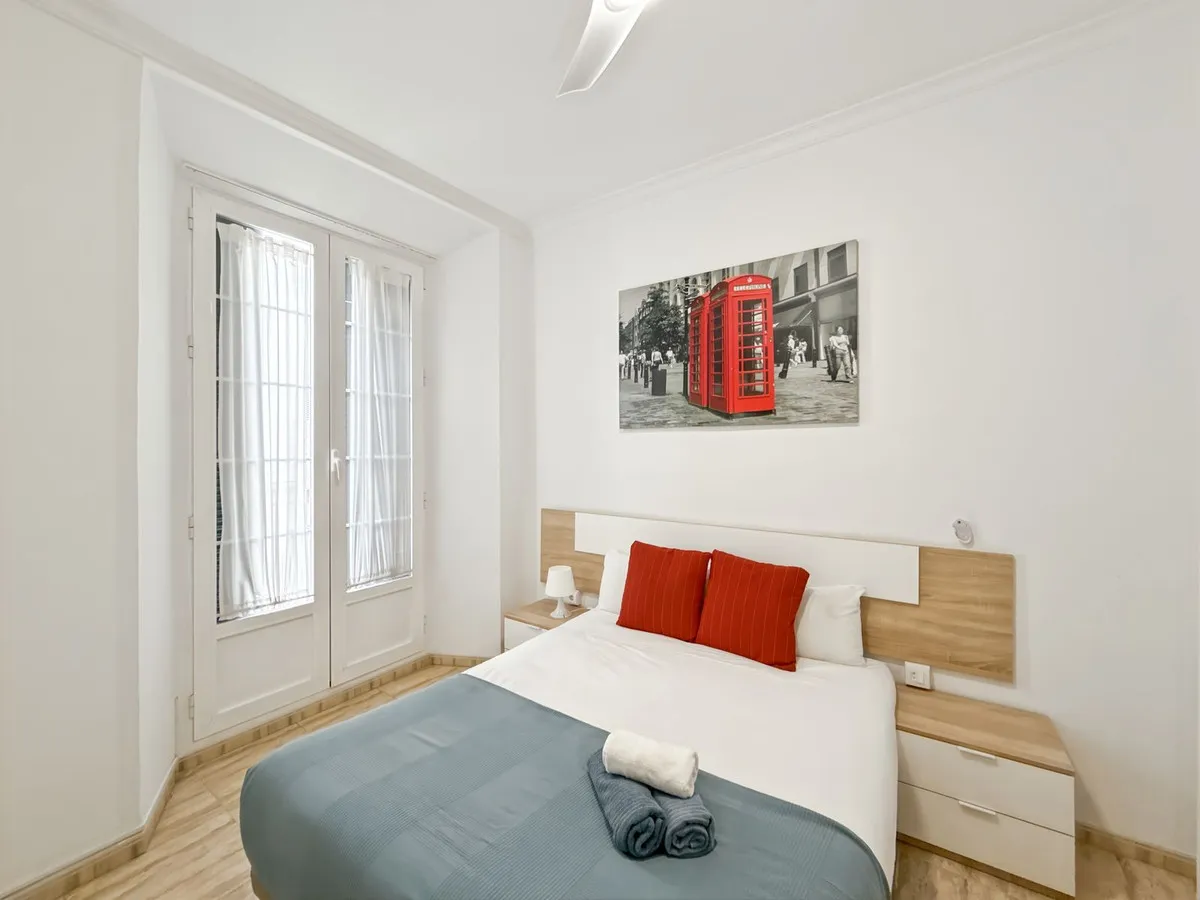 b16cec63-78d6-443f-bf00-5cce3840cb9e