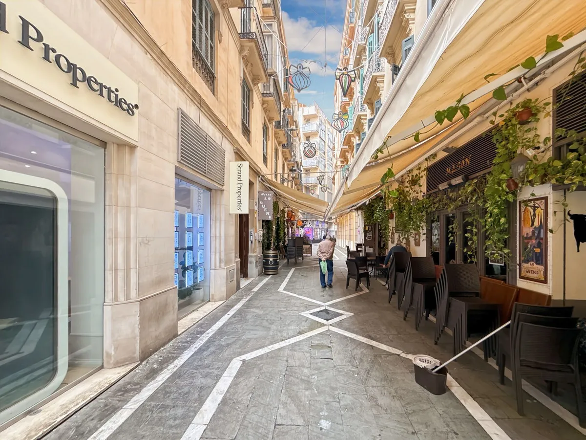 c4e43583-1aec-4f83-b150-d72d1862b2be