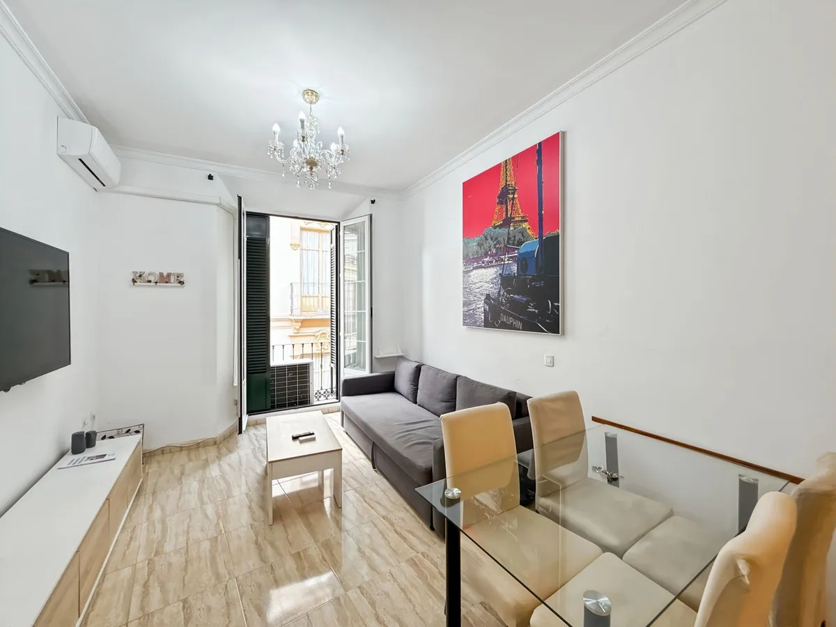 c8cd8f3e-71de-47b7-96a5-271b6a4263aa