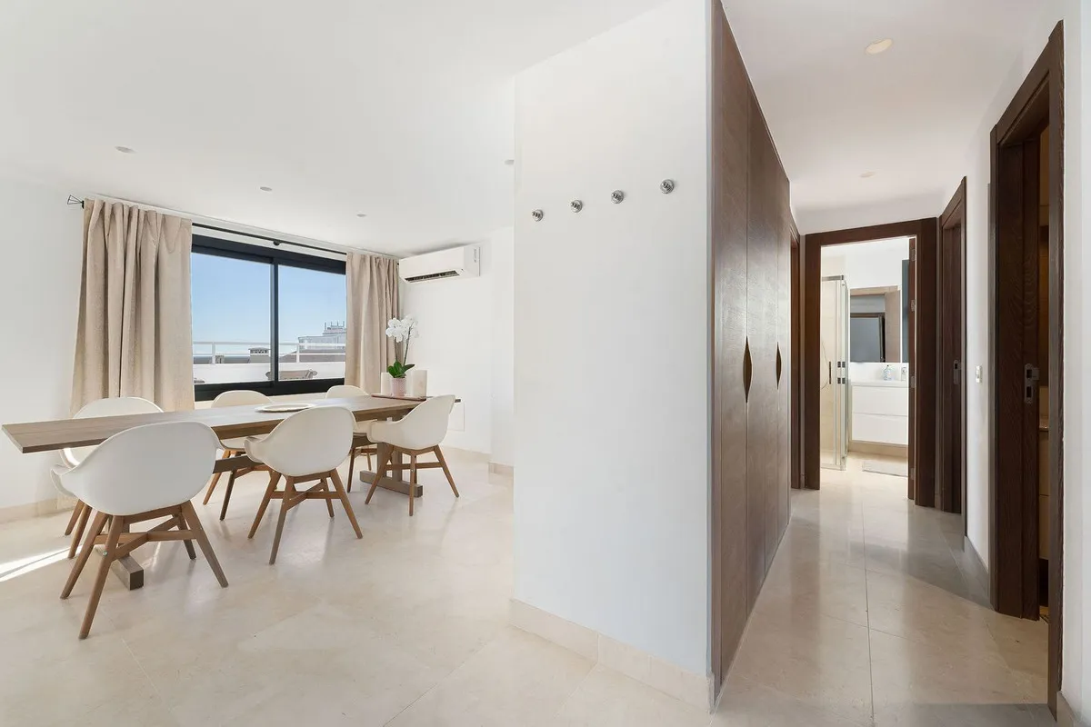 1bbf4958-a7c4-49d1-b8d4-57f701609f24