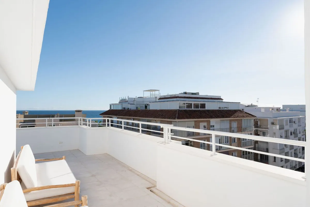 ae06b86c-bc97-42d9-9ed9-d40cbde7f515