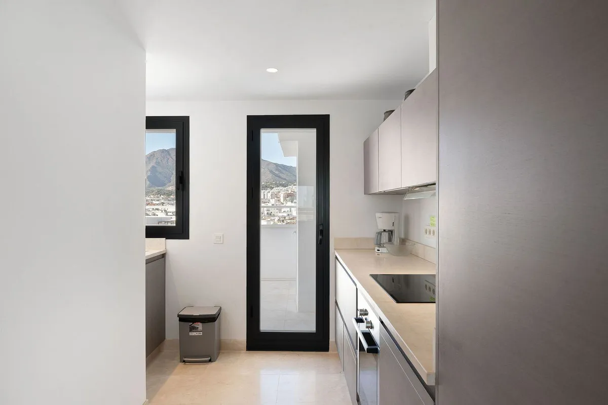 c29db745-e985-4665-9bbe-2d754ea1bd27