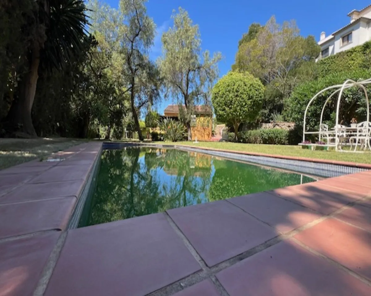 54a4b217-633e-4e58-9308-8db4aebc1680