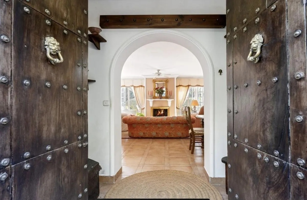 f65742a4-7c5a-4c47-ab1e-acadf6fb6ab6