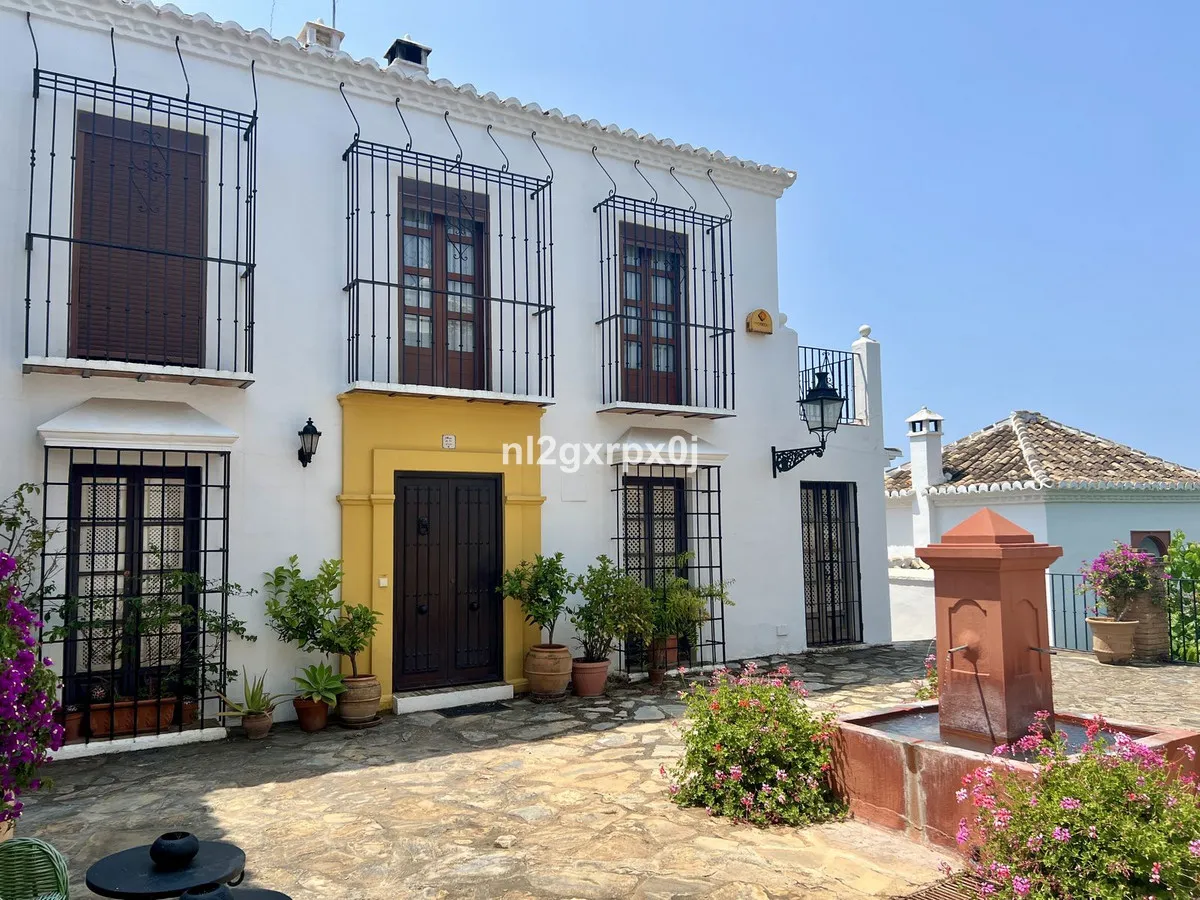 07dd4e7a-dcda-45dc-812a-b10d0eb67f89