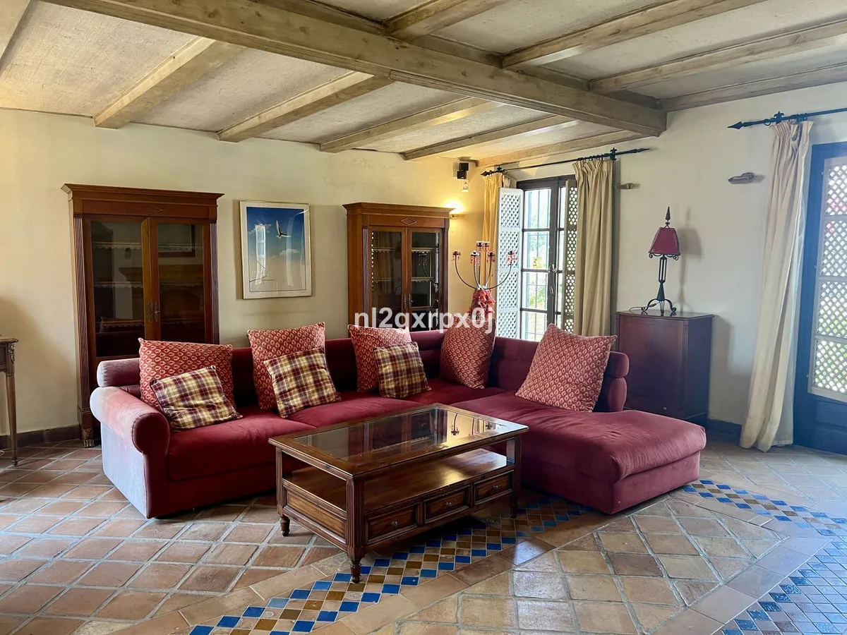 3328355c-7923-4324-8ecc-12d501ede9bd