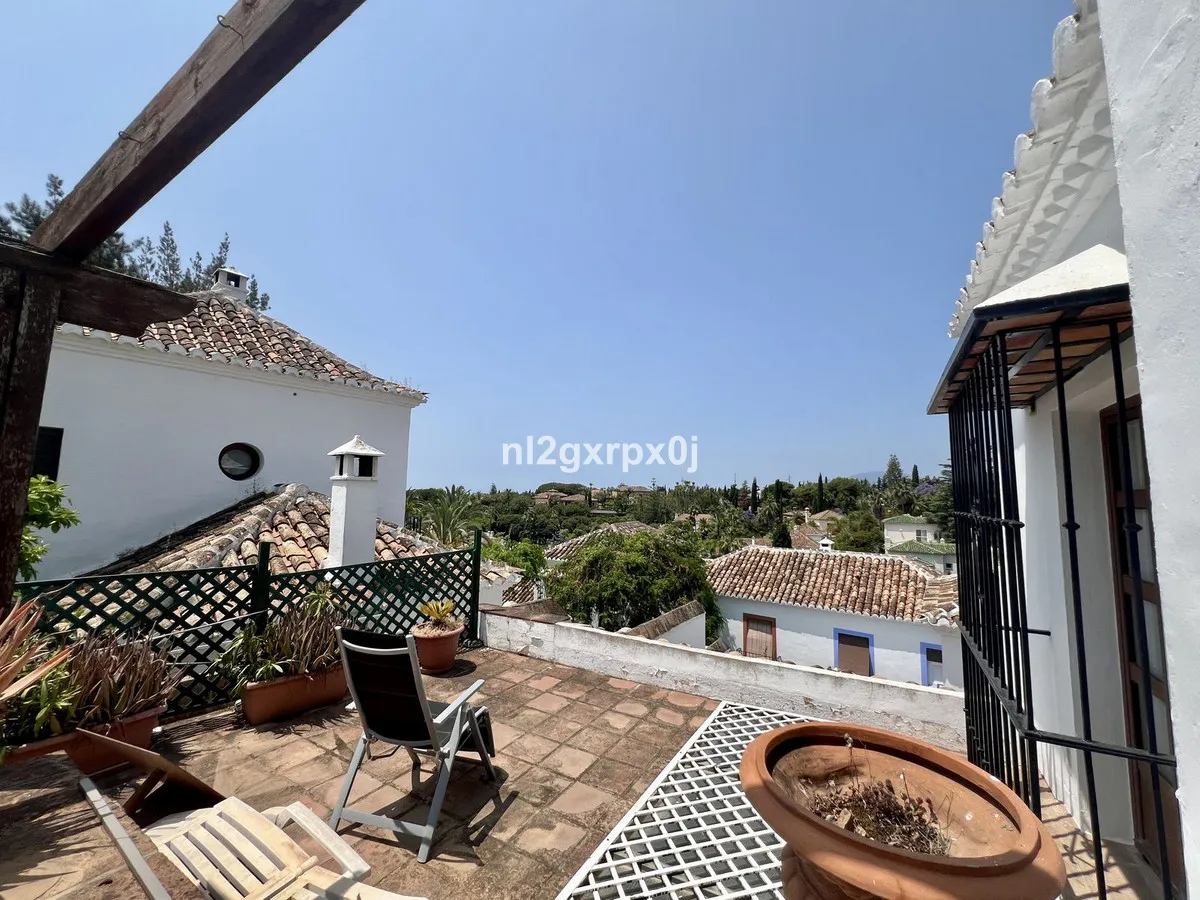 647b37b4-1c5a-425c-a5af-3cb9e36d44fa