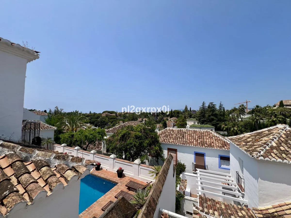 798d8e28-4578-4255-b53c-ec05f4501983