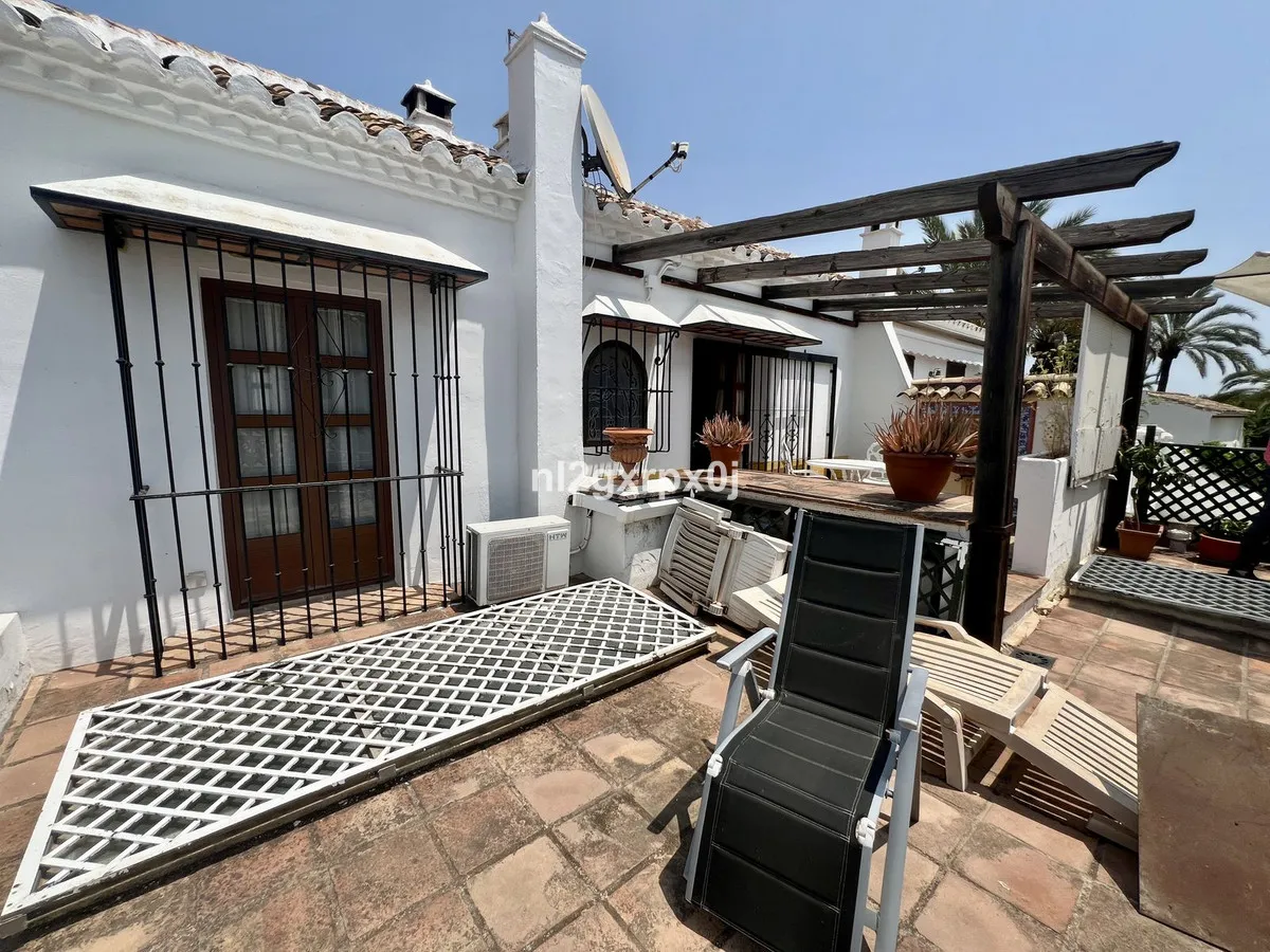 e084ea25-6186-4c10-91d9-a7fb32a0f5f0