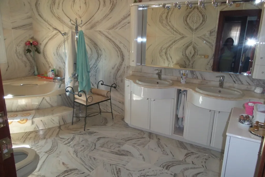 a55c347d-fd9b-4f1d-bcaa-b6faeb0dc23f