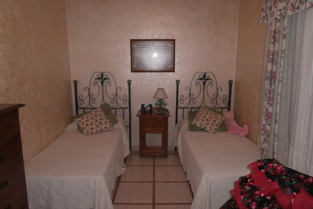 eea1e299-8593-4f82-8467-ab7ca593216a