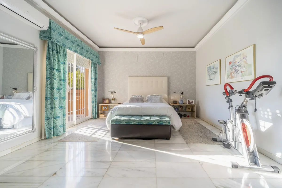 0099cf64-1424-4abf-a2d7-df179ec4022f