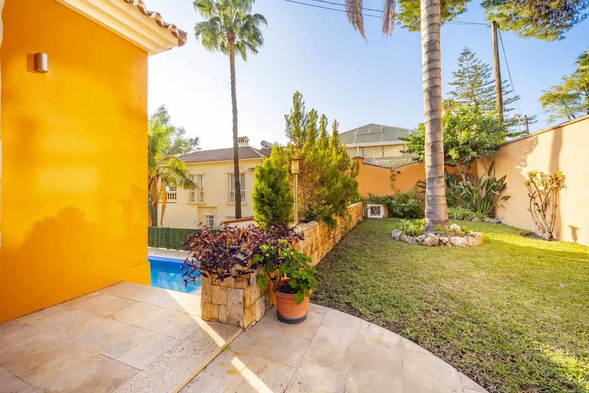 8268f446-6ace-414c-812c-72c9575e62f1