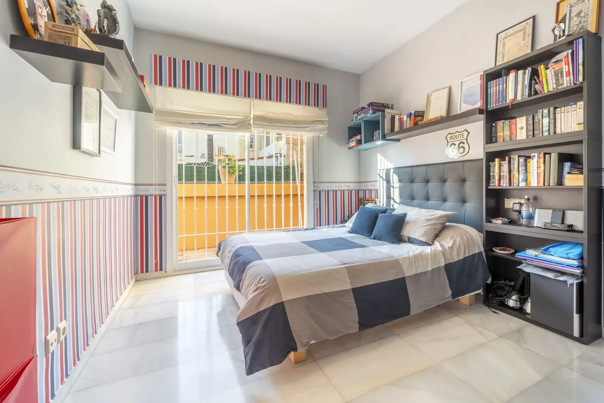 8d17318e-80c8-4a52-938f-58d84684b7b2