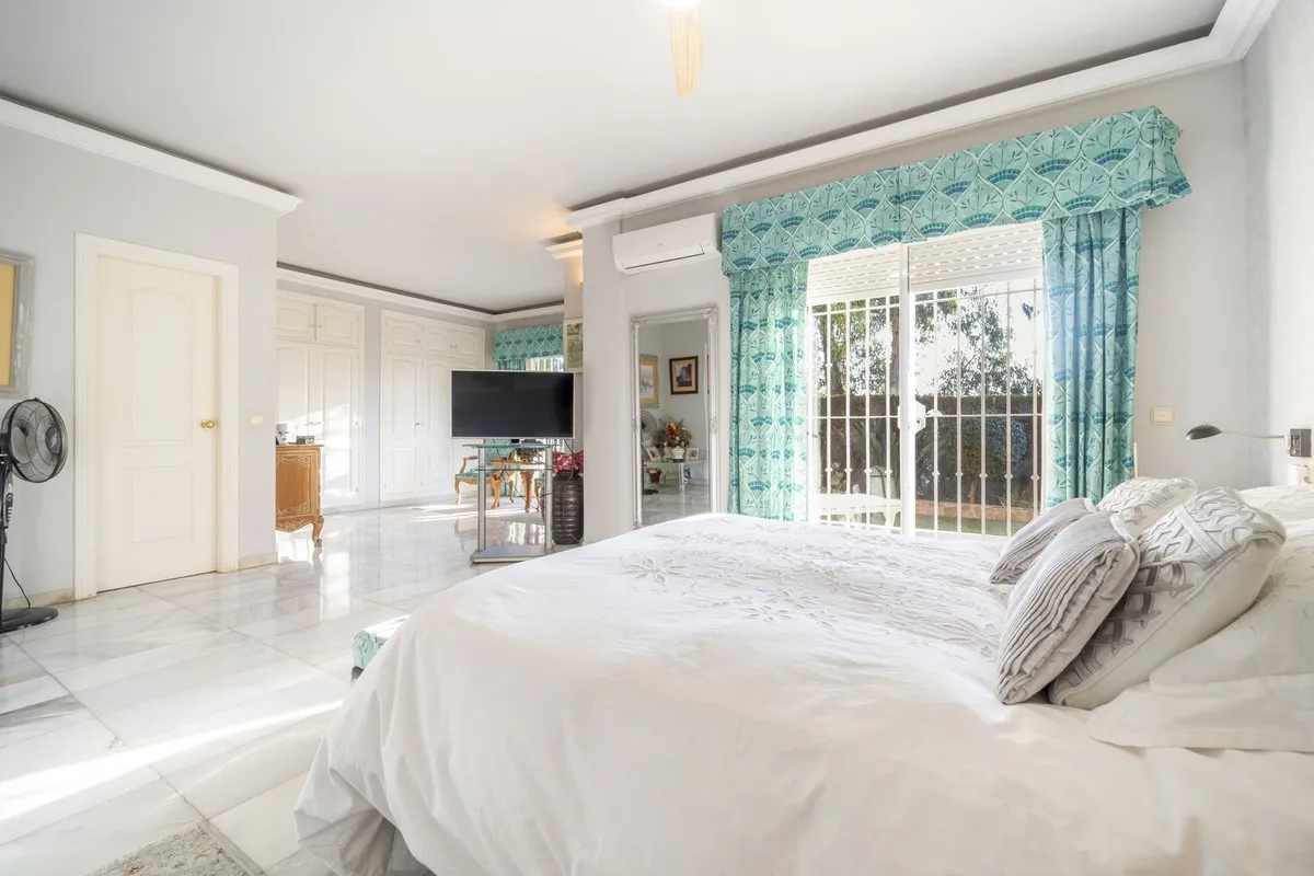 9f01d6eb-b45f-4e2c-8ba3-cb62598213ac