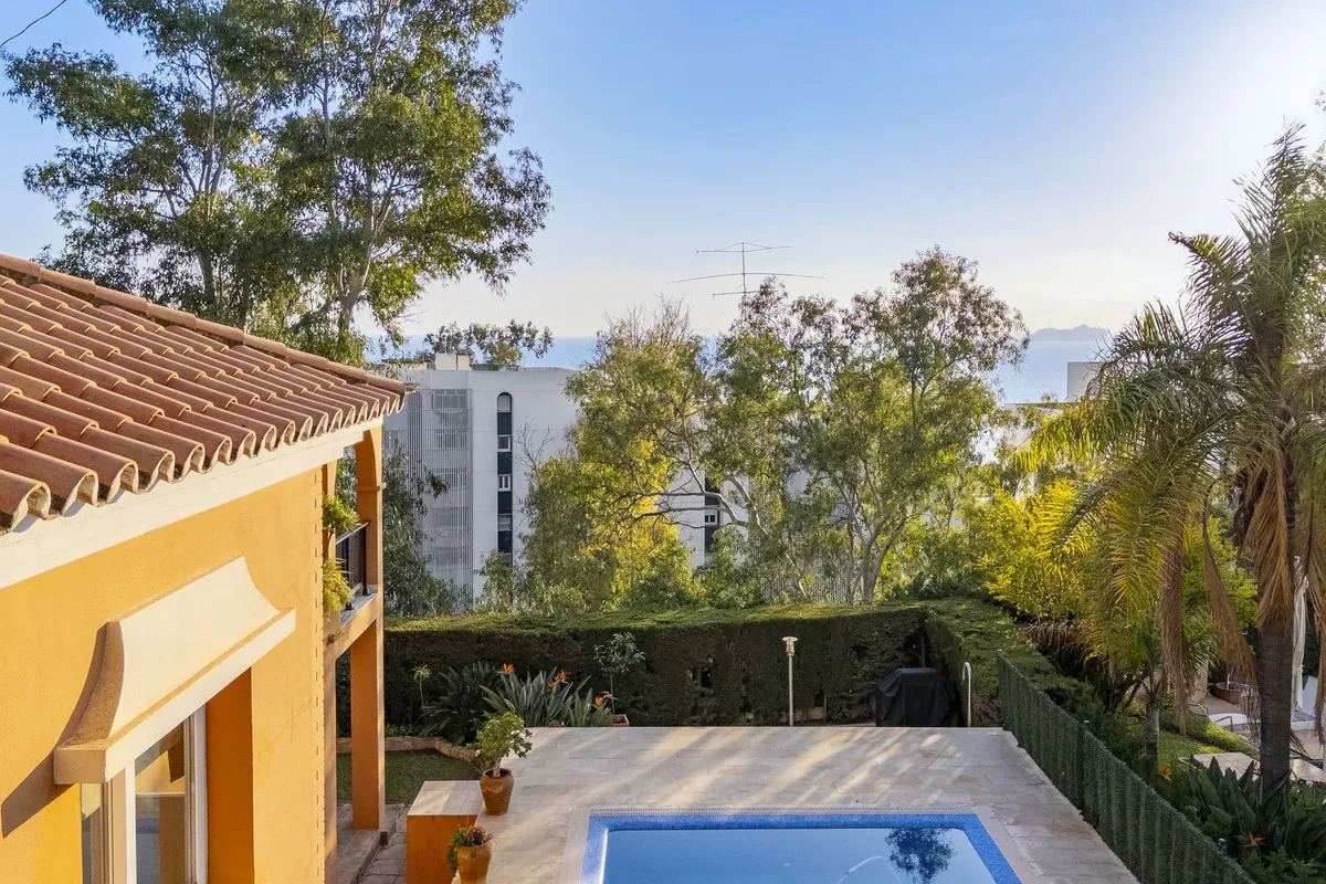 b0230d76-ce51-4ddc-b0f7-fc62b8a2a816