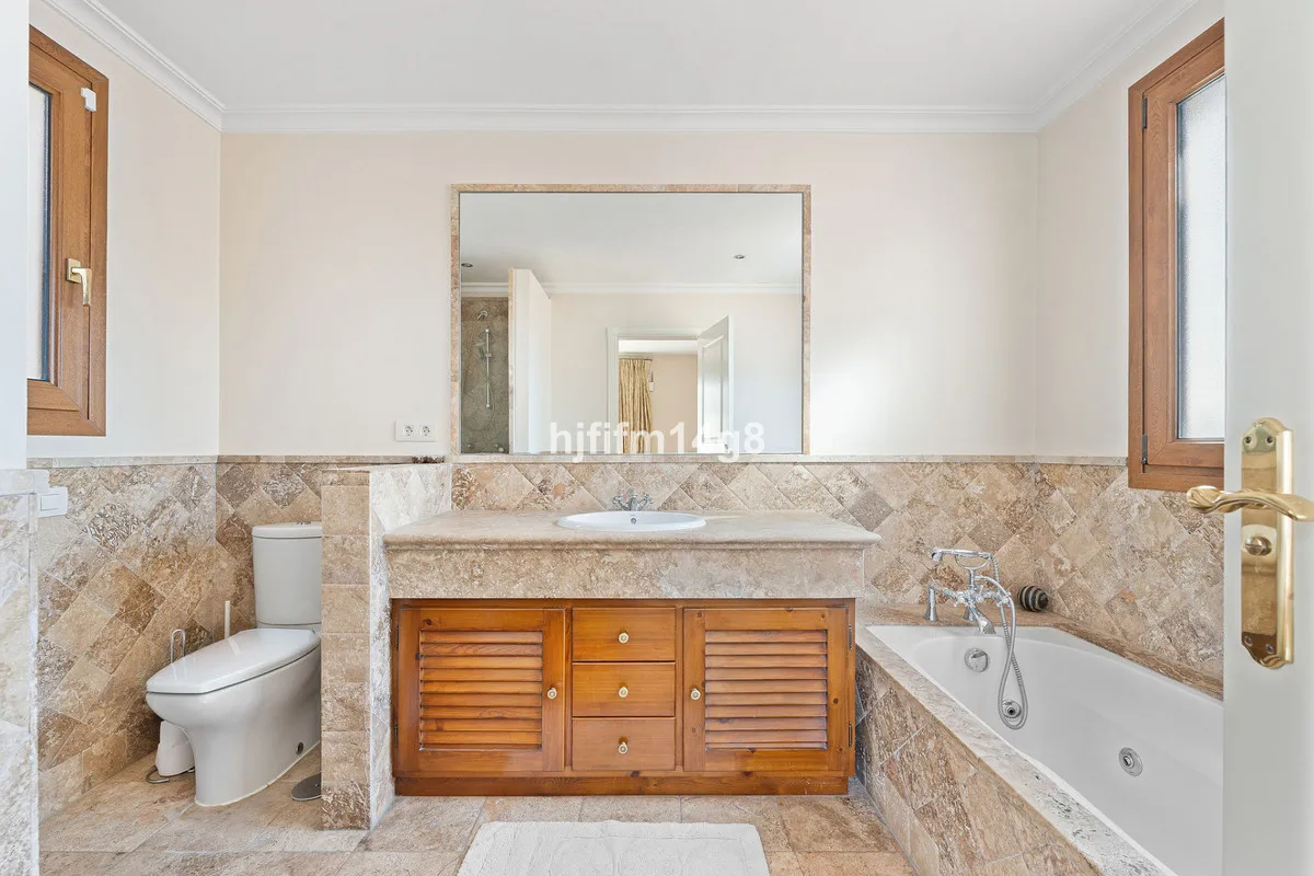 7b6d980f-2980-4a4e-9fc7-2d127a77dd3a