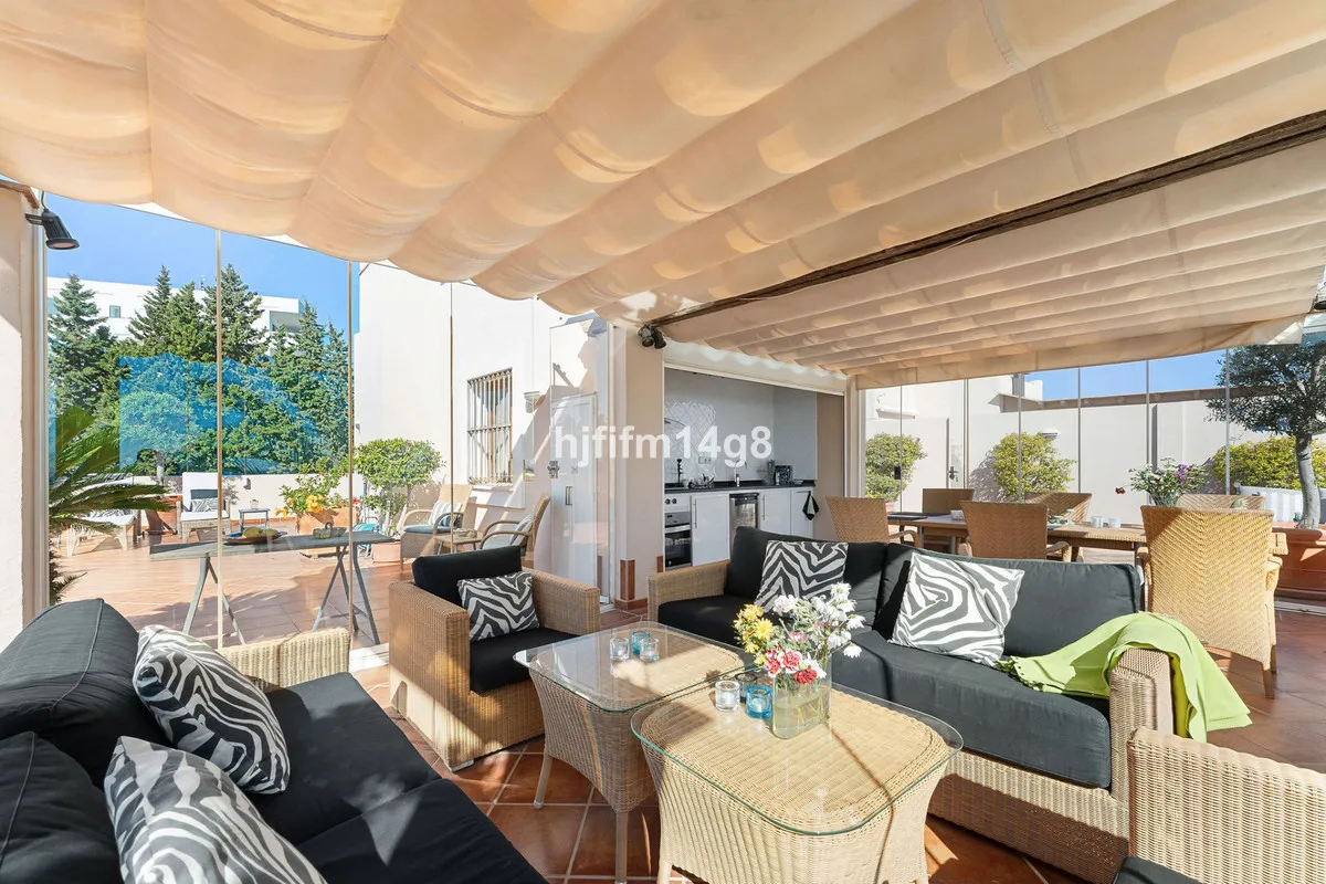 c5535f8e-3eb3-473d-a5b4-5323ea3df92c