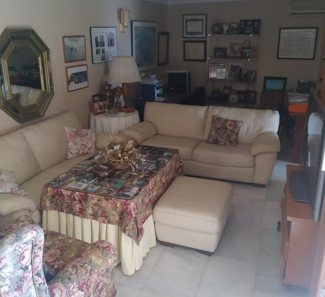 934add3d-9aa7-461e-8941-8c3b283e67e8