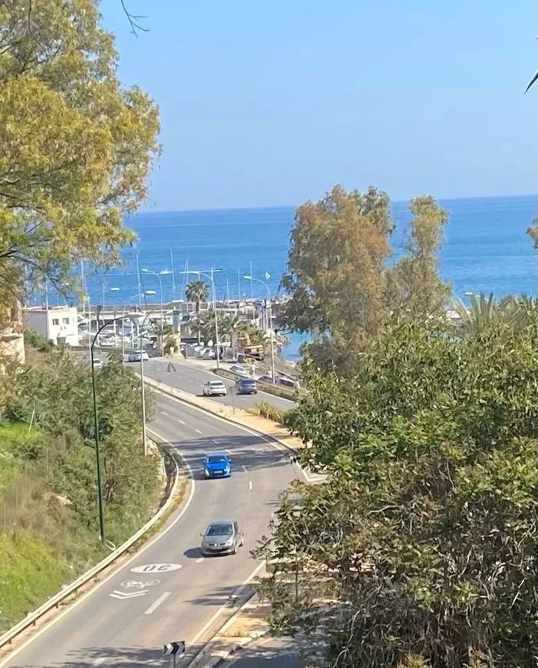 a81dc15f-6853-474b-a873-5b834c6bfbc2